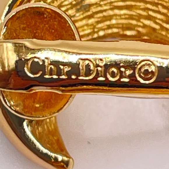 Christian Dior Signed Vintage Gold Plate Half Moon Rhinestone Clip-on Earrings - Picture 6 of 8
